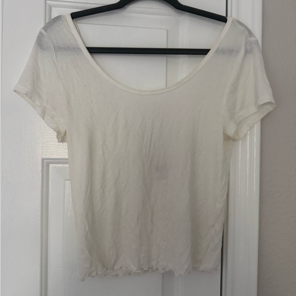 Mossimo Supply Co. Cream Short Sleeve Top